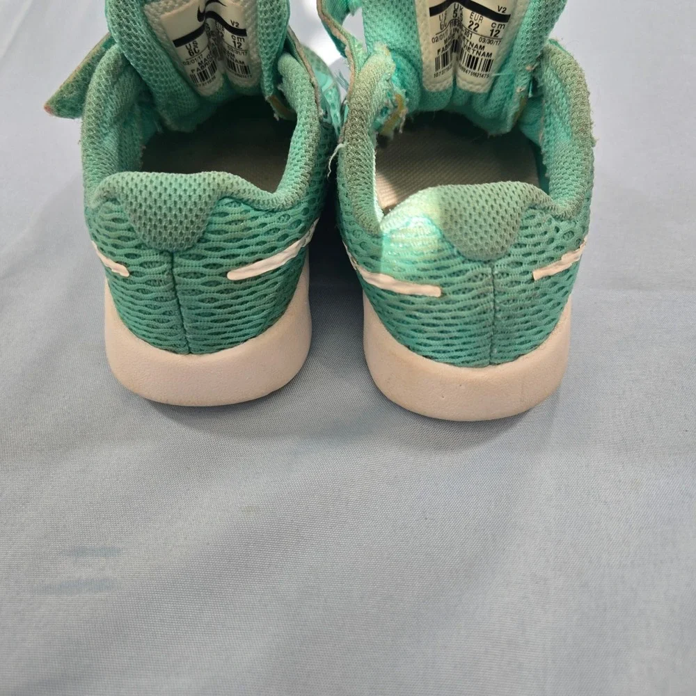 Nike Tanjun TD Toddler Hyper Turquoise White Sneakers 818386-301 Size 6C